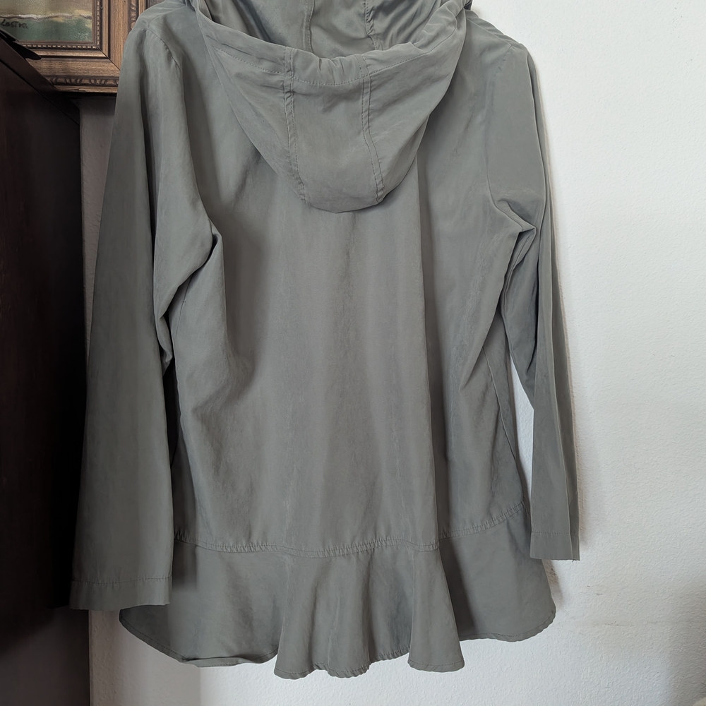 Curated Fun & Classy Casual/Business Casual Set Size Medium - Picture 3 of 11